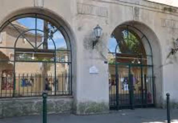 Dettmer, Jana - Ausstellung im Lavoir Vasserot, Saint-Tropez